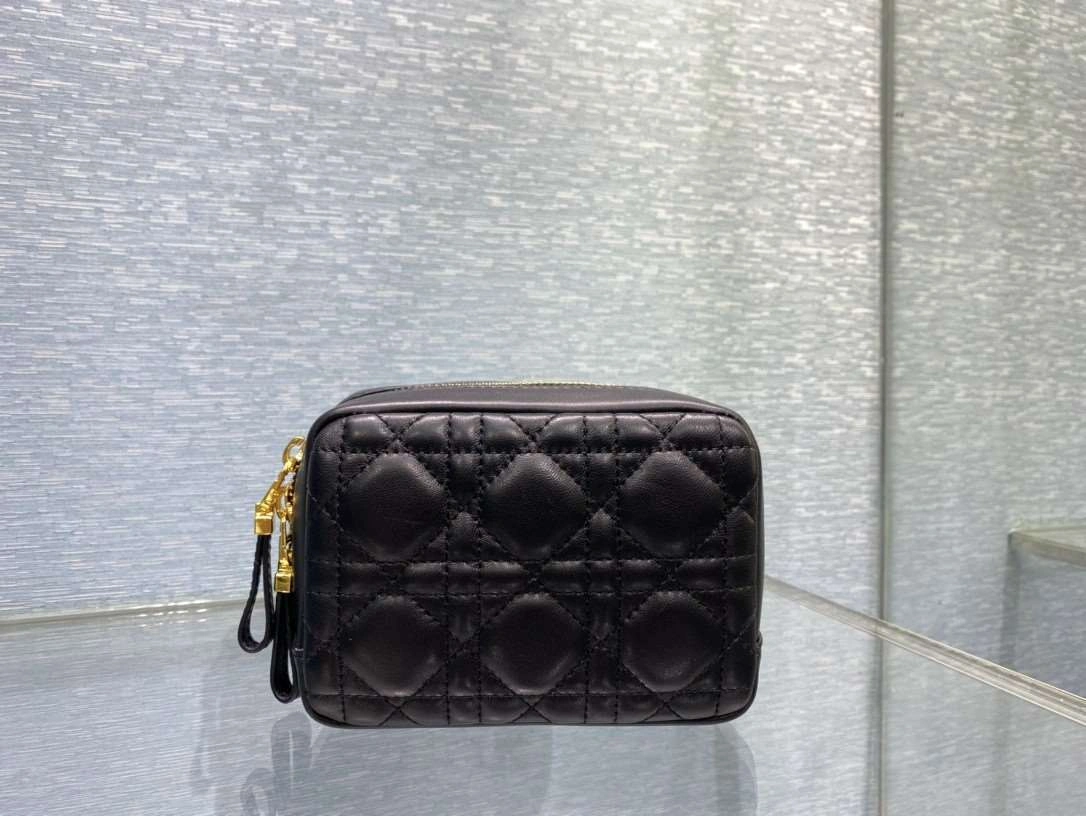 *MOMO--- 2268M sheephide item : A-B063H2332A