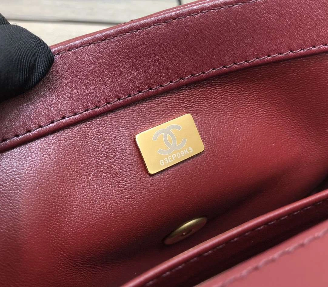 *MOMO--- 2649 Calfskin item : A-B009G2853