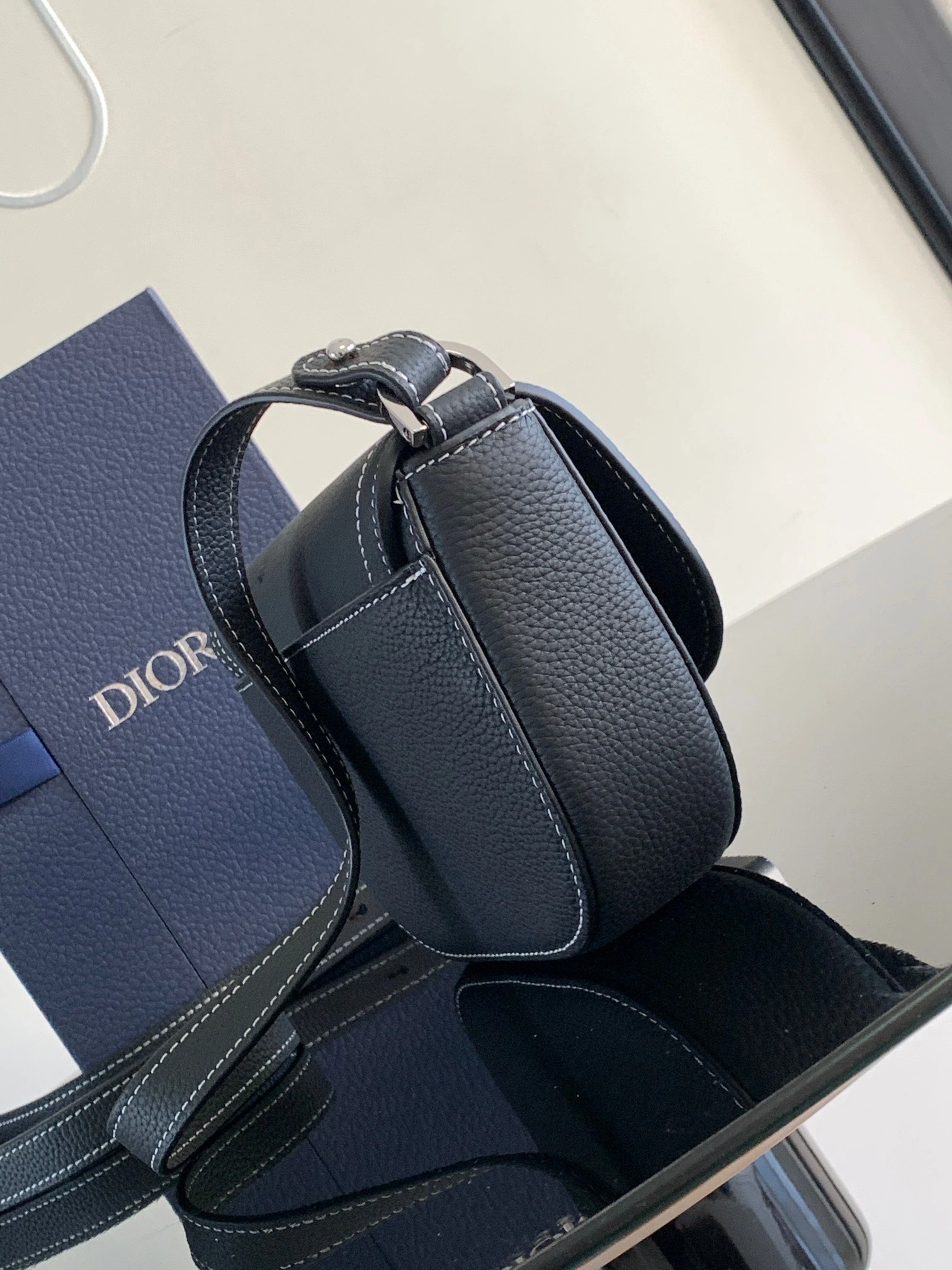 MOMO--- 2ADCA435YKK-H00N cowhide item:D-B109D0609