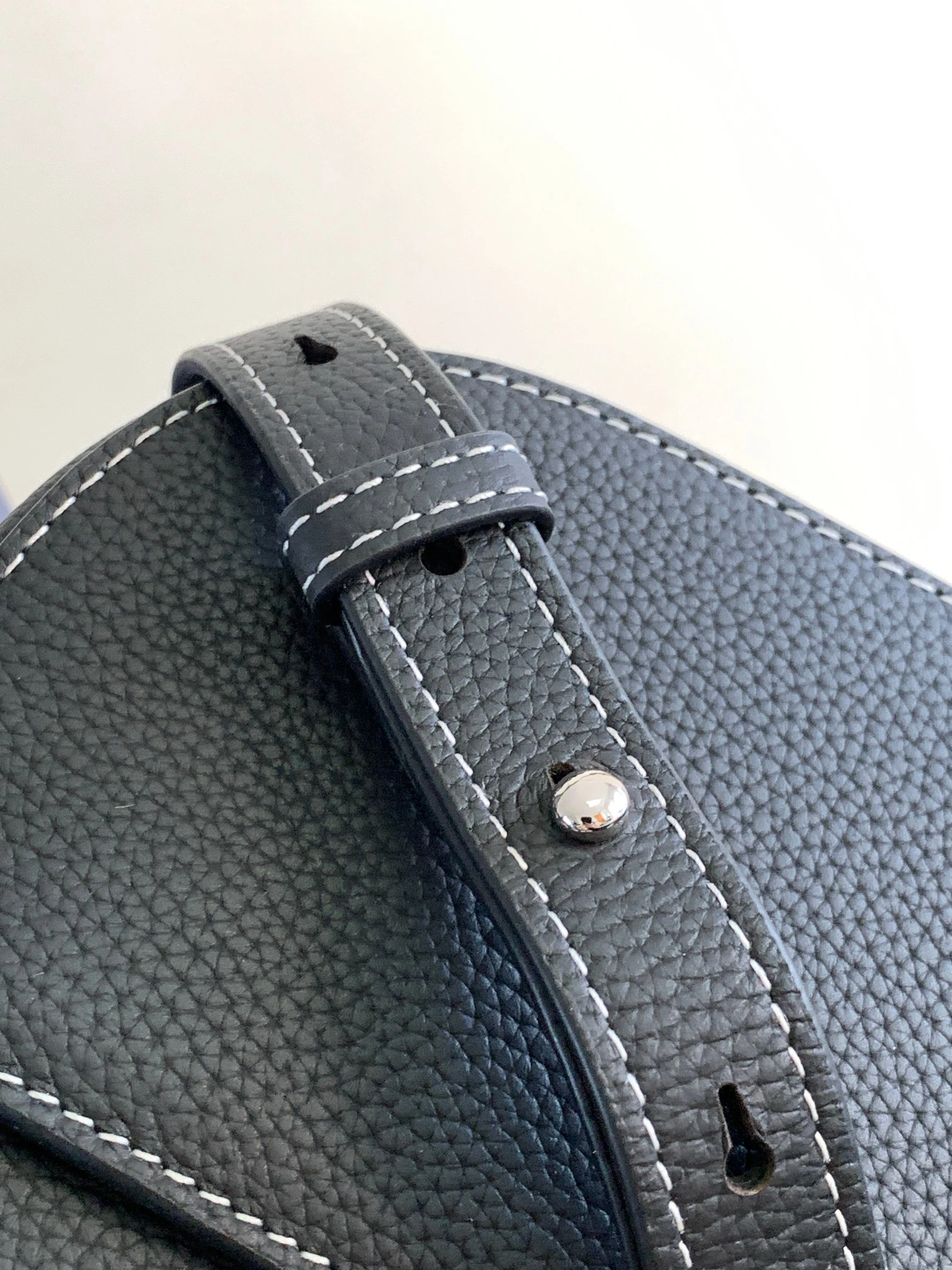 MOMO--- 2ADCA435YKK-H00N cowhide item:D-B109D0609