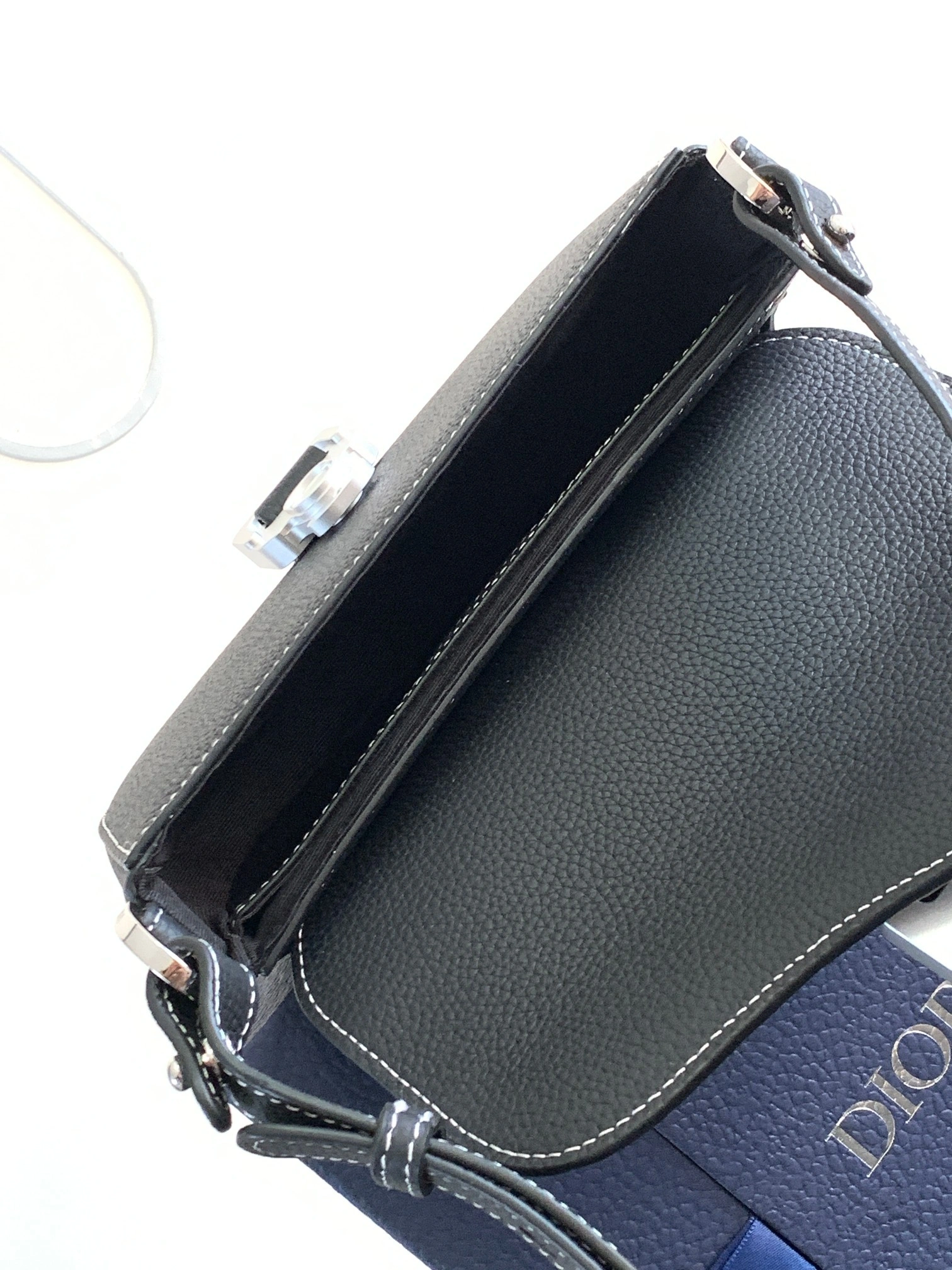 MOMO--- 2ADCA435YKK-H00N cowhide item:D-B109D0609