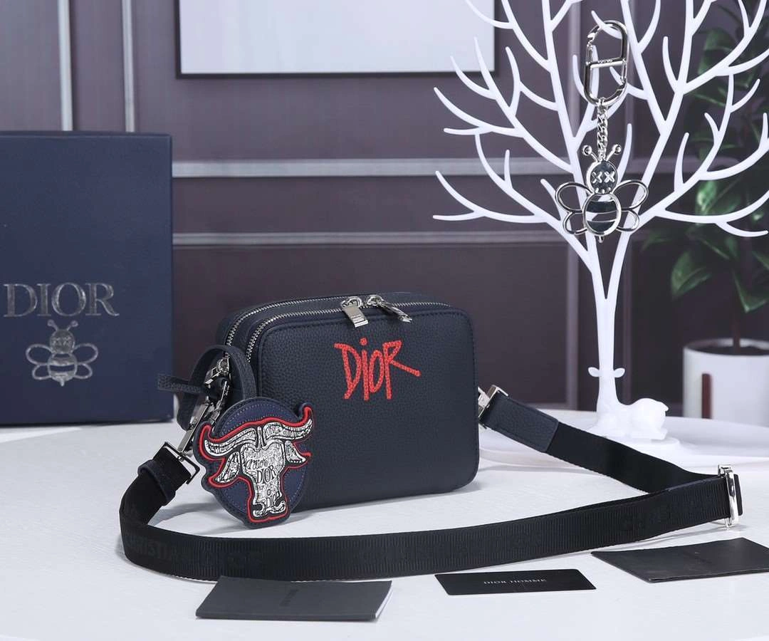 *MOMO--- 2ESBC119GDS-H00E Calfskin item : A-B063H0618L