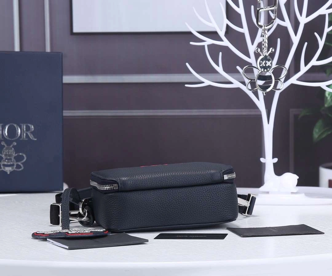 *MOMO--- 2ESBC119GDS-H00E Calfskin item : A-B063H0618L