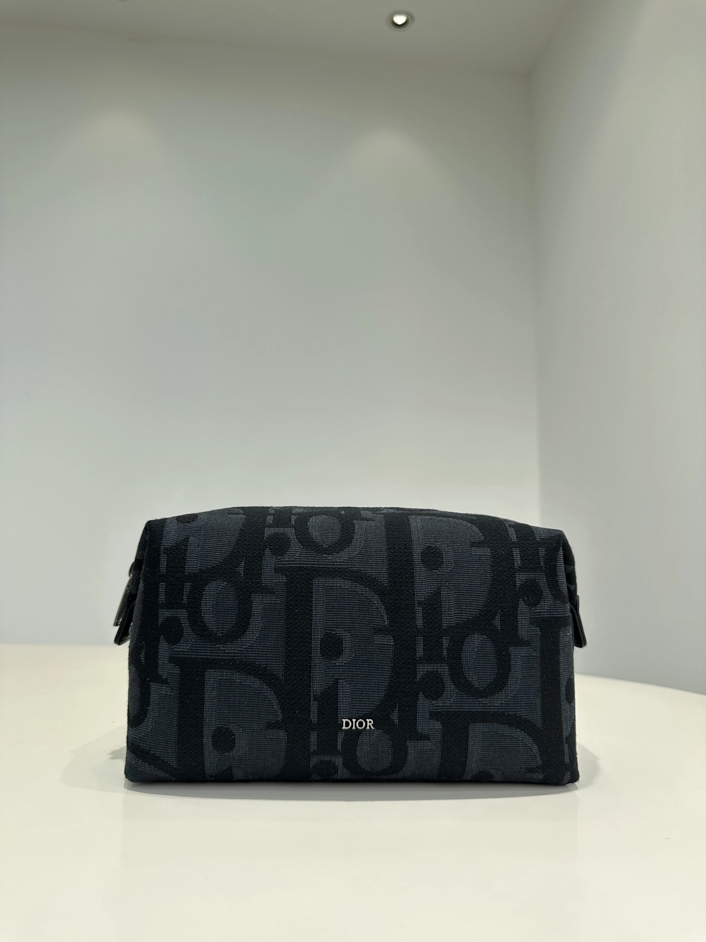 MOMO--- 2ESCA495YXL-H03E item:D-B432D0614