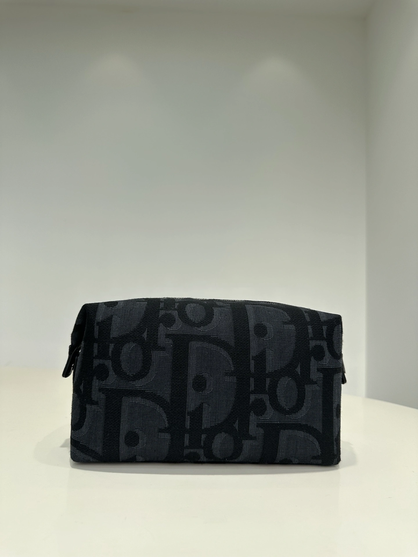 MOMO--- 2ESCA495YXL-H03E item:D-B432D0614