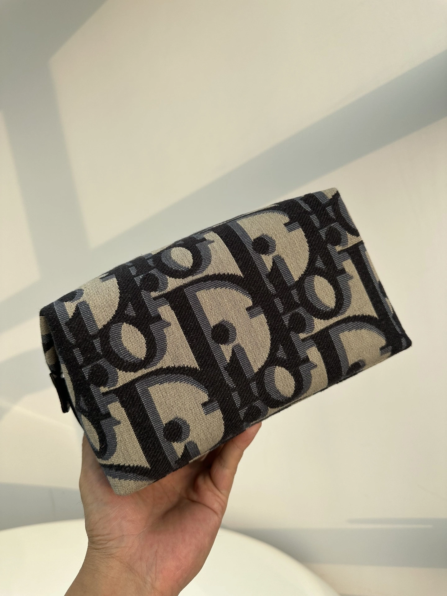 MOMO--- 2ESCA495YXL-H27E item:D-B432D0613