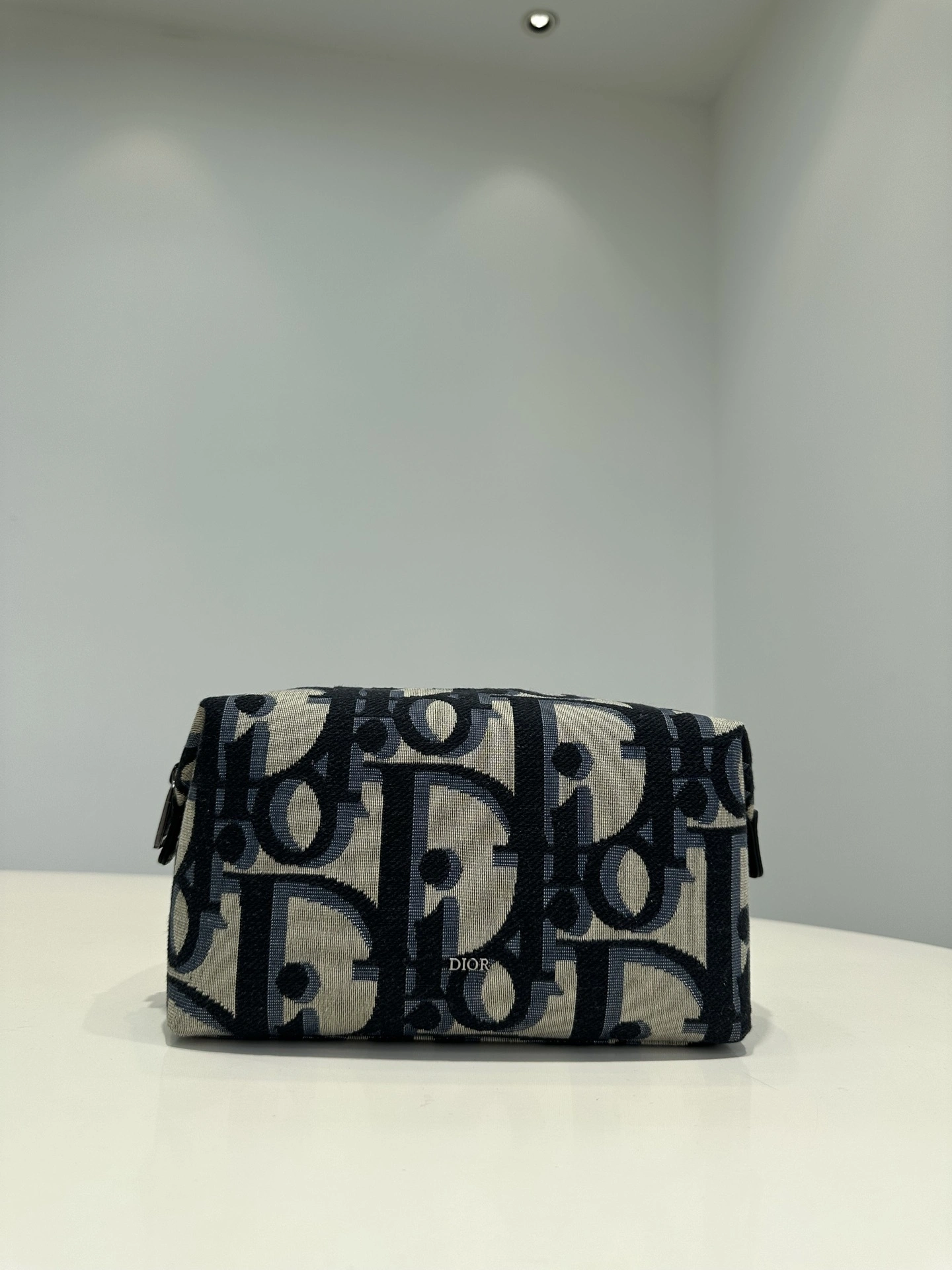 MOMO--- 2ESCA495YXL-H27E item:D-B432D0613
