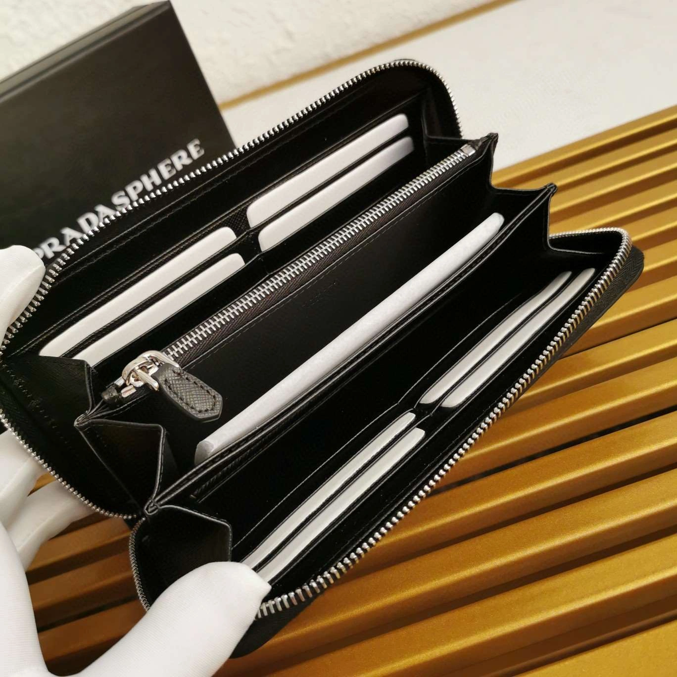 *MOMO--- 2ML317 cowhide item : A-B177H2622A