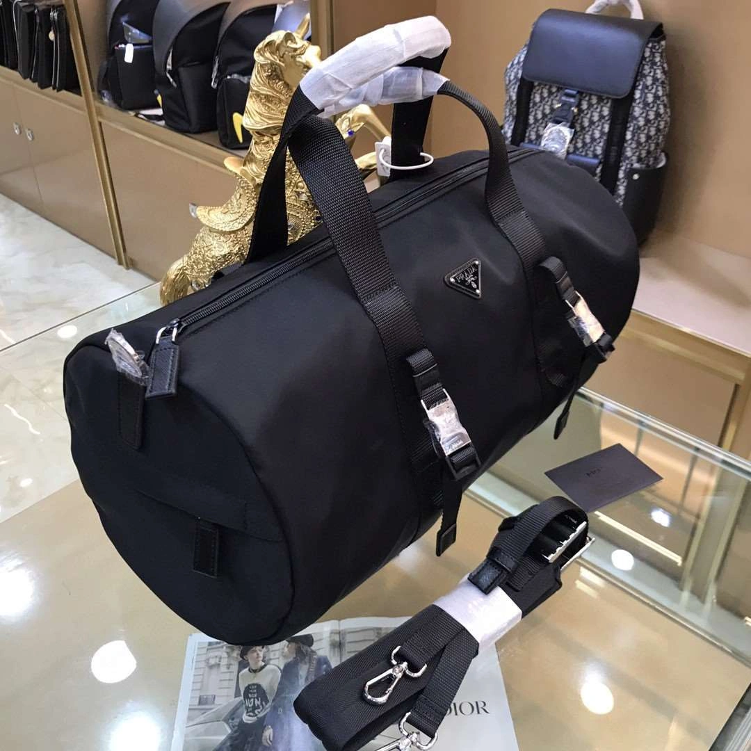 &MOMO--- 2VC015 cowhide item : A-B00H3009A
