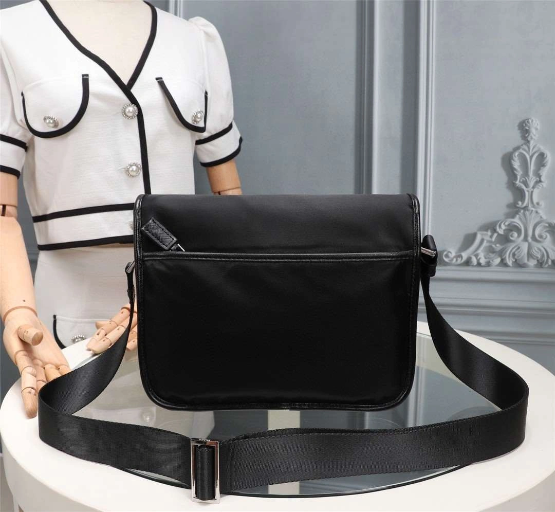 &*MOMO--- 2VD769 cowhide item : A-B118H2522A