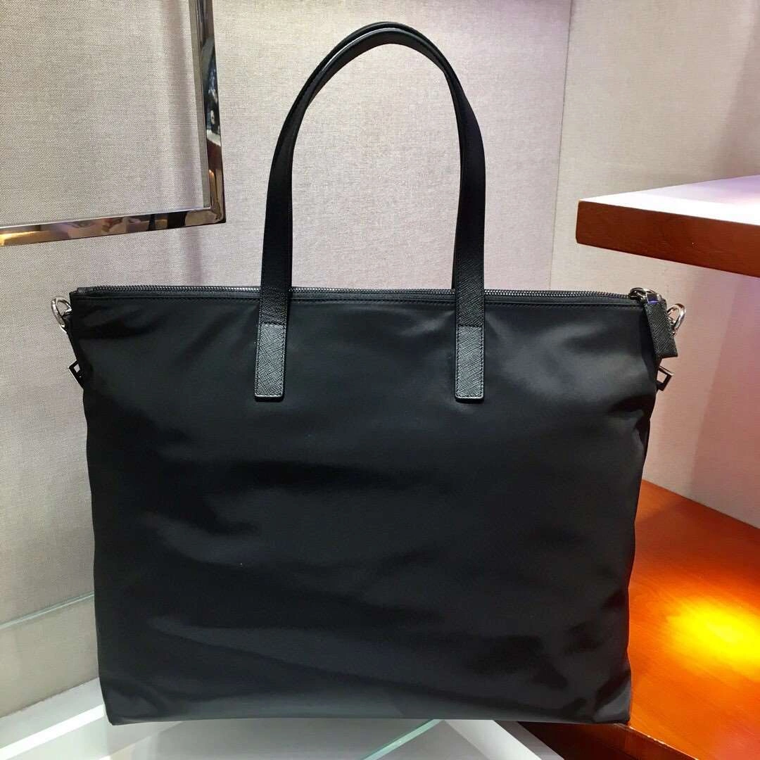 *MOMO--- 2VG024 item : A-B202H2453A