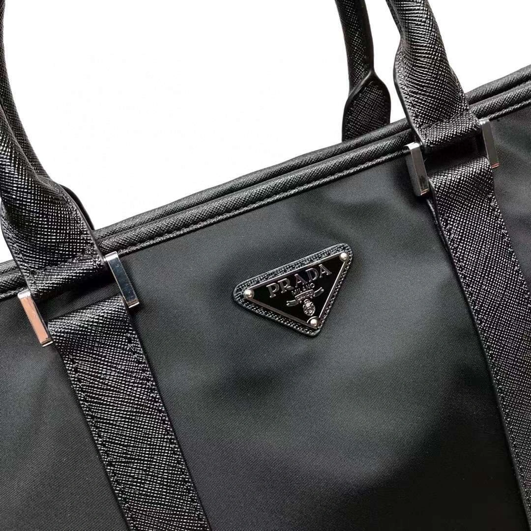 *MOMO--- 2VG034 cowhide item : A-B00H2446A