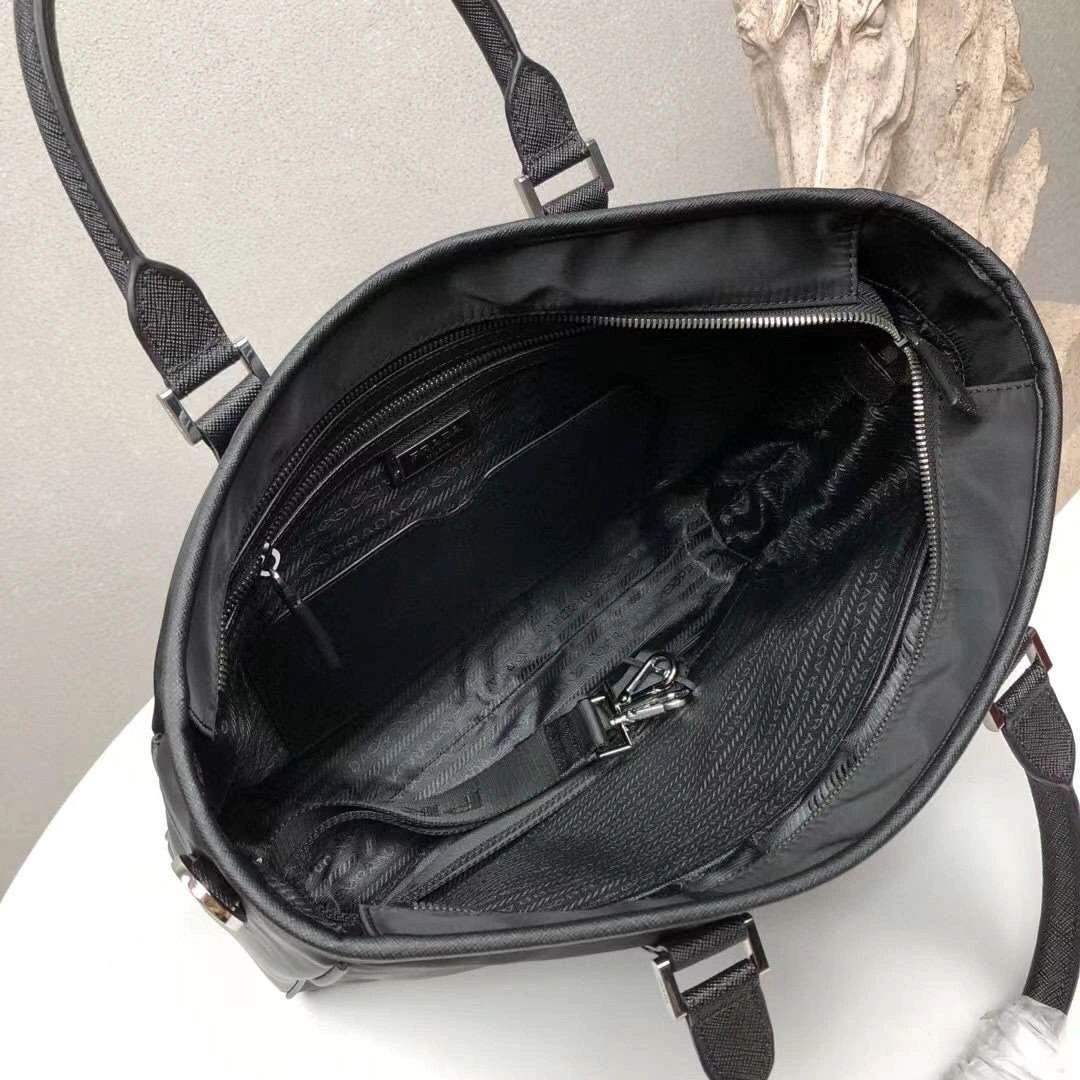 *MOMO--- 2VG034 cowhide item : A-B00H2446A