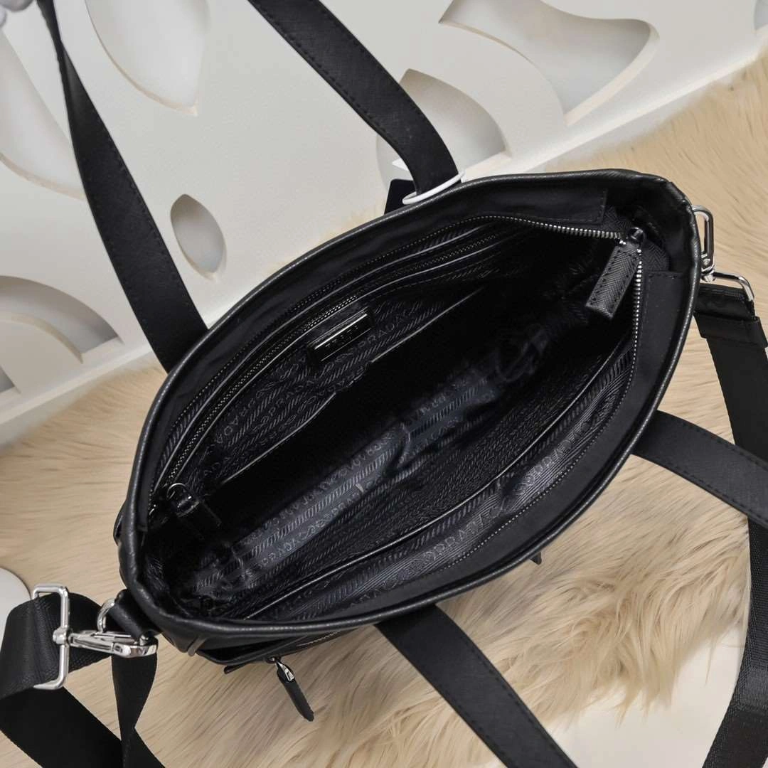 *MOMO--- 2VG860 cowhide item : A-B331H2842A