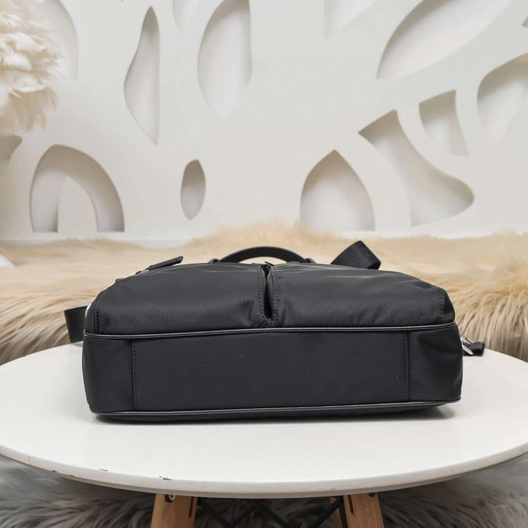 *MOMO--- 2VG860 cowhide item : A-B331H2842A