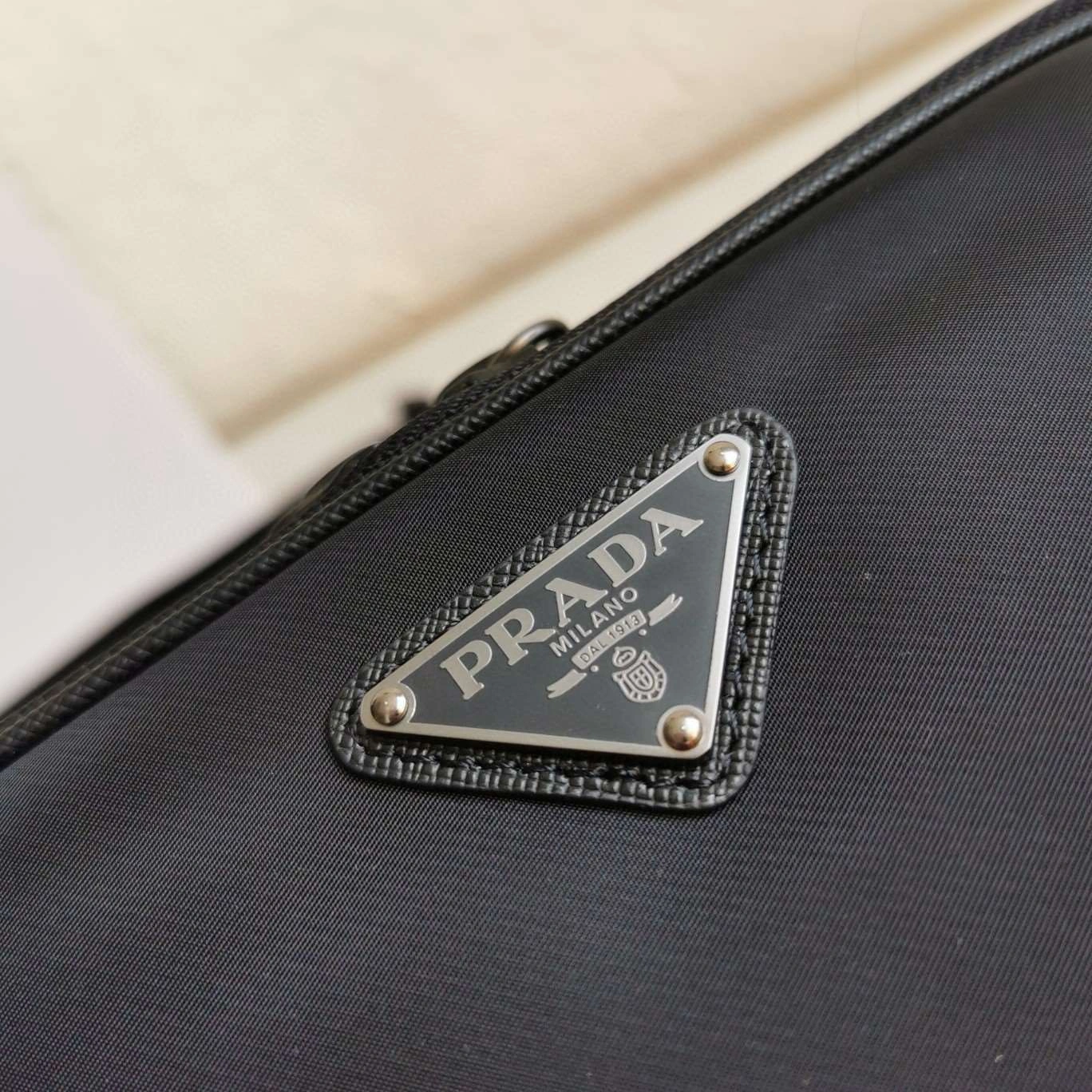 *MOMO--- 2VH070 item : A-B271H2610A