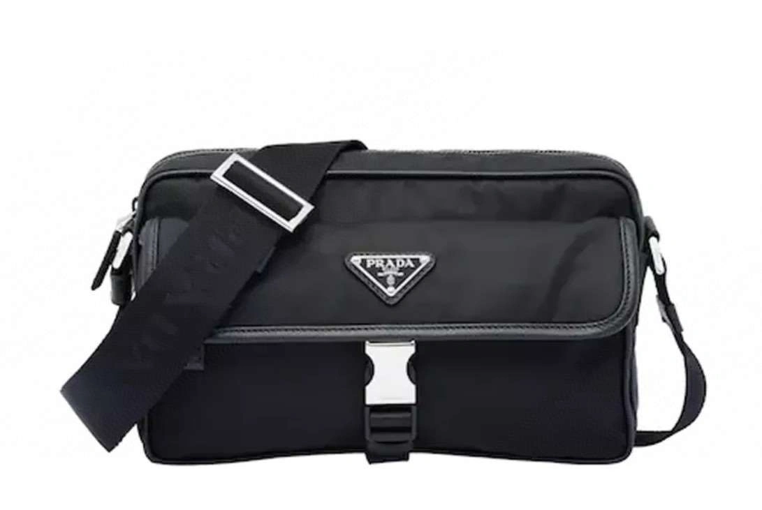 *MOMO--- 2VH074 item : A-B331H3045A