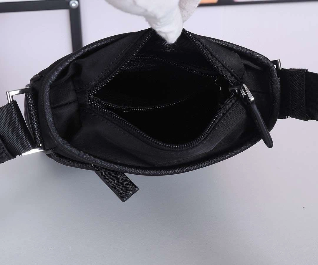 *MOMO--- 2VH093 item : A-B00H2510A