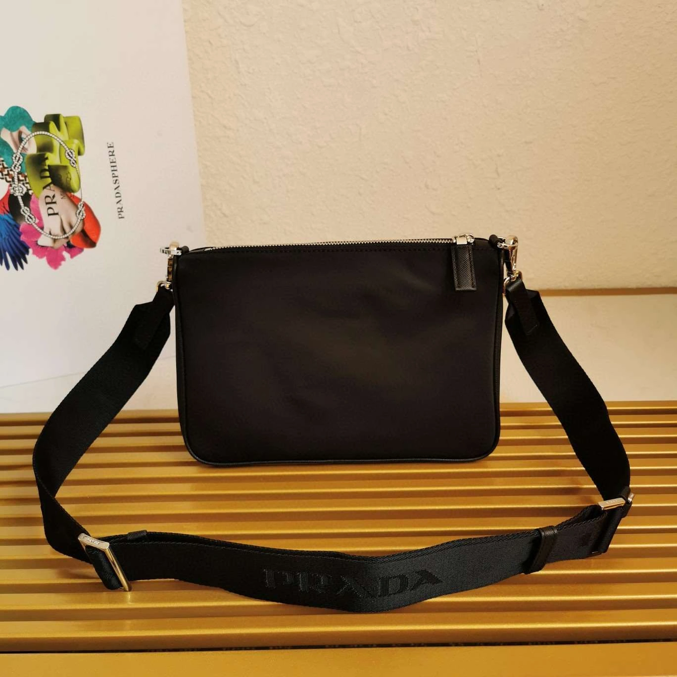 *MOMO--- 2VH113 item : A-B271H2482A
