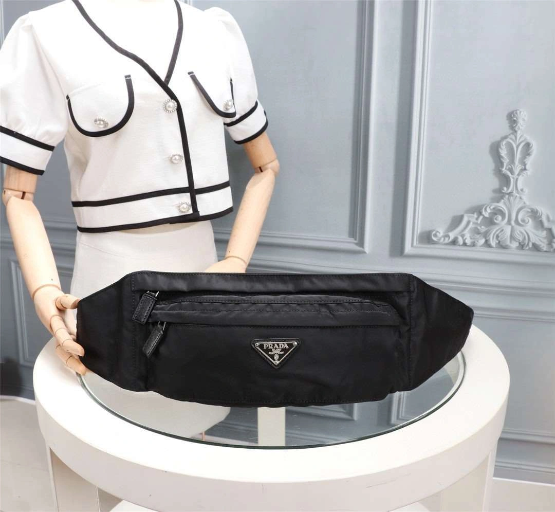 *MOMO--- 2VL132 item : A-B118H2609A