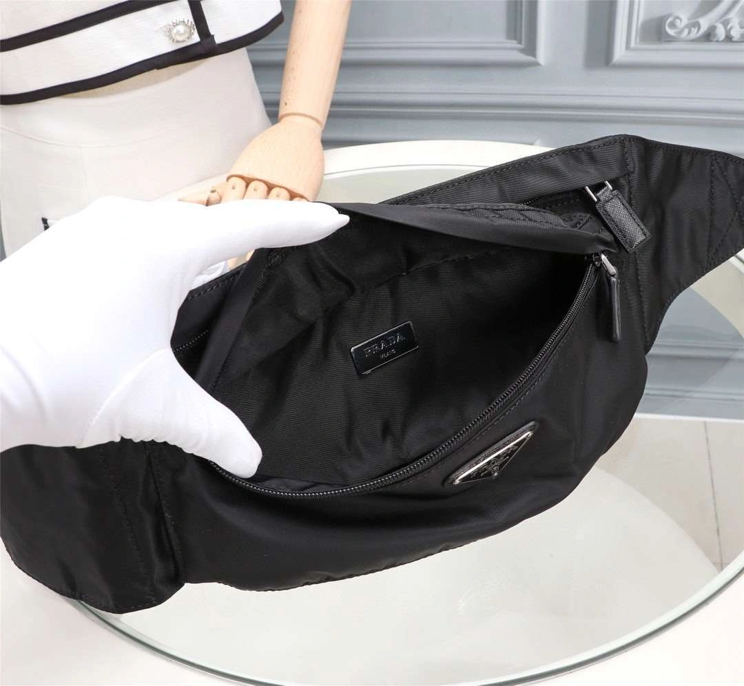 *MOMO--- 2VL132 item : A-B118H2609A