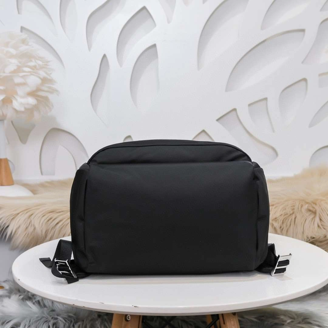 &MOMO--- 2VZ025 Calfskin item : A-B202H2528A