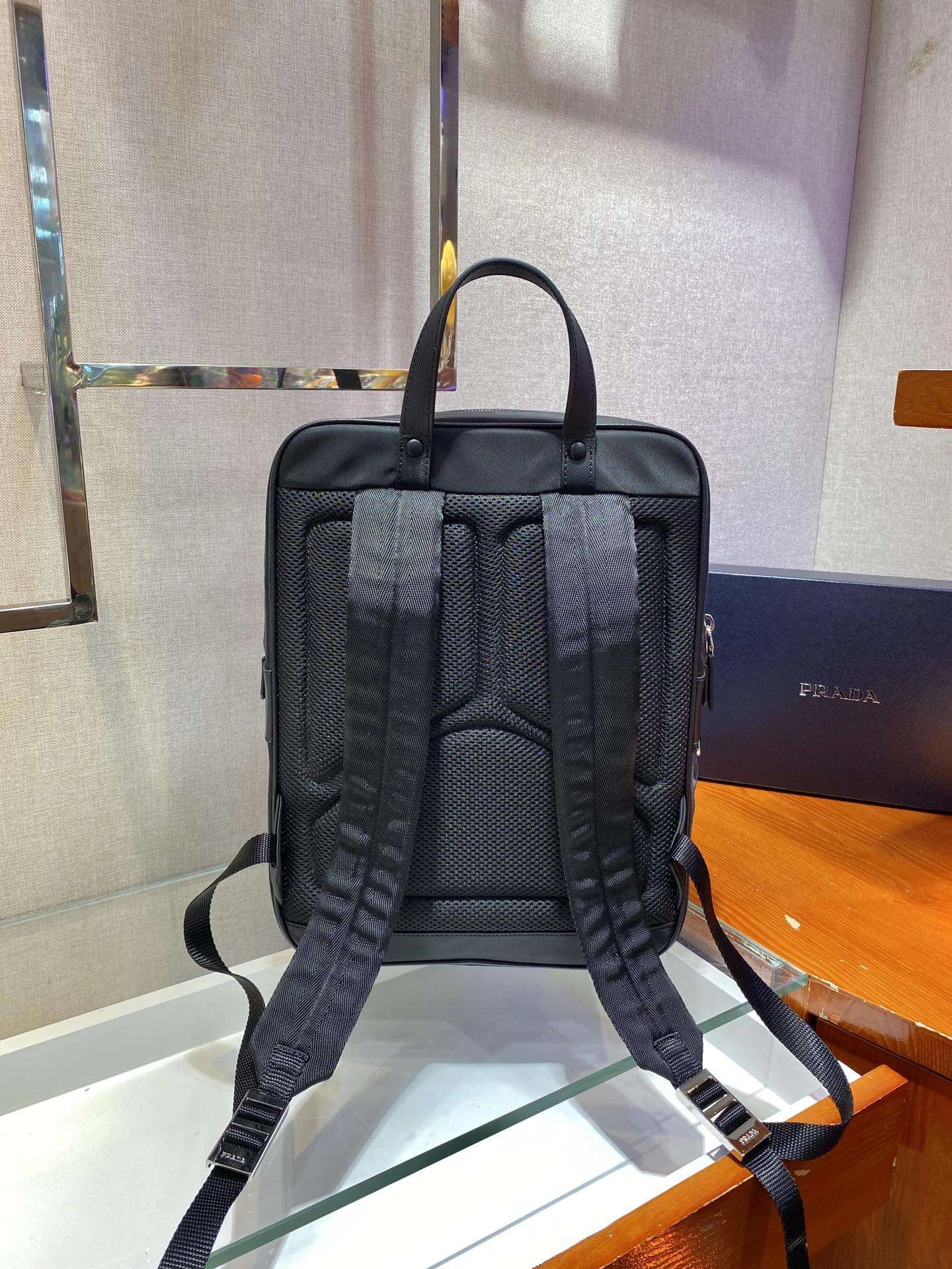 *MOMO--- 2VZ064 item : A-B00H2821A