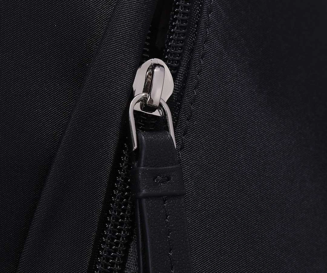 *MOMO--- 2VZ092 Calfskin item : A-B118H3026A