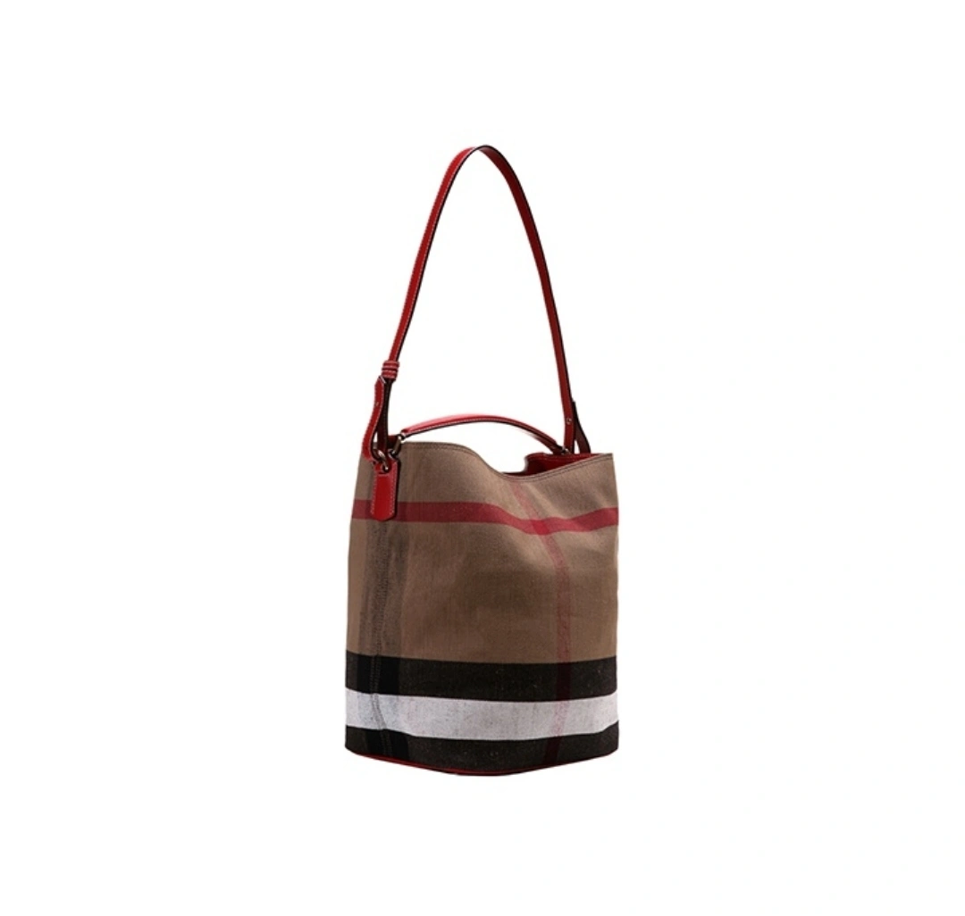 MOMO--- 39457281 item:D-B000B2909