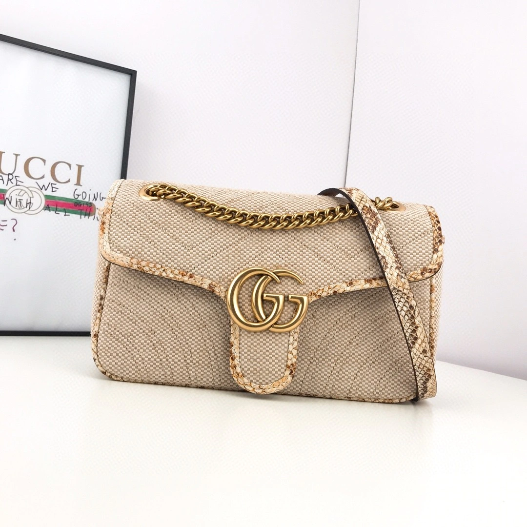 &MOMO--- 443497 item : A-B00H1637A