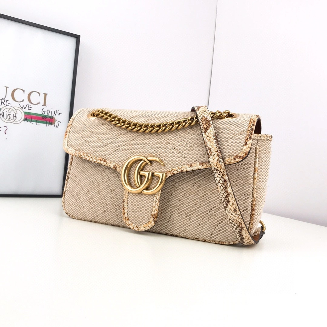 &MOMO--- 443497 item : A-B00H1637A