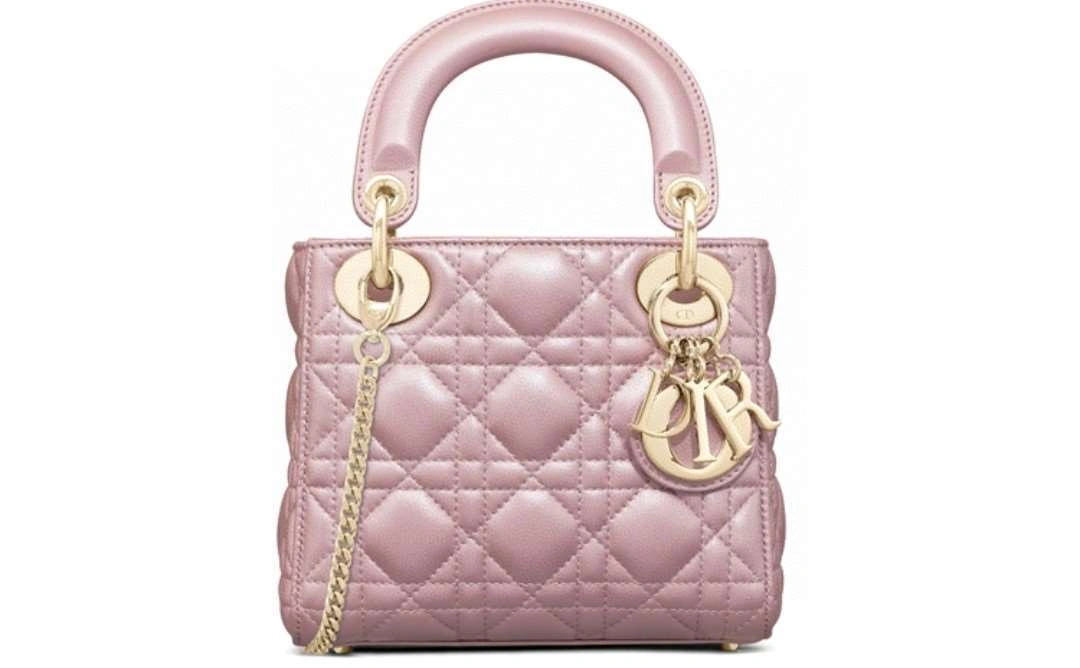 *MOMO--- 44531 sheephide item : A-B00H0456