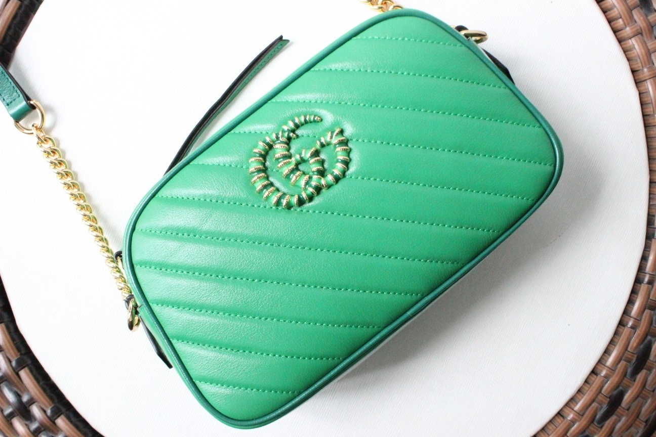 MOMO--- 447632 cowhide item : A-B191H1632A