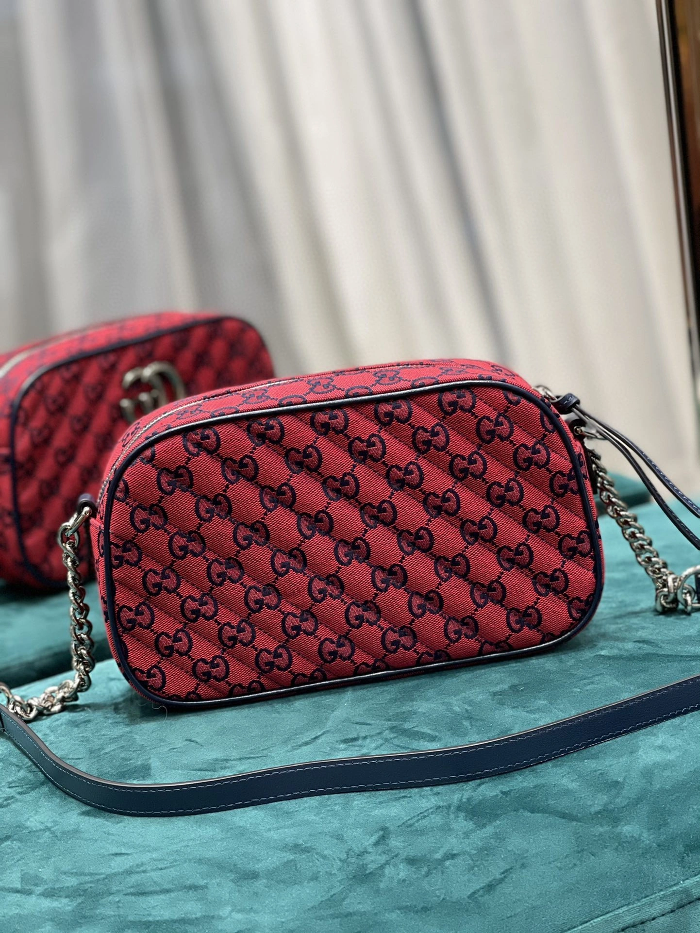 MOMO--- 447632 item : A-B242H0420A