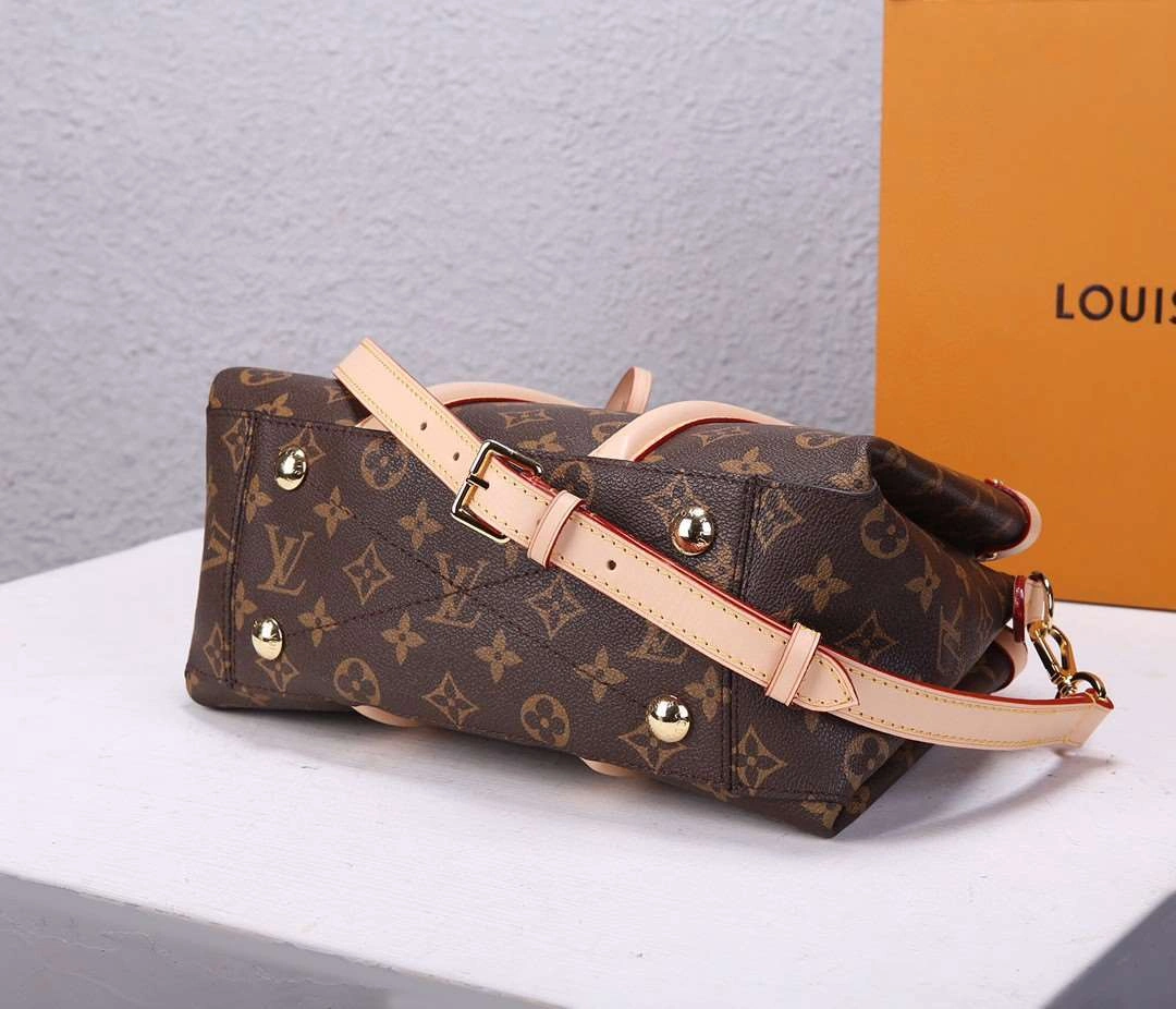*MOMO--- Ｍ44815 cowhide item : A-B00G2928