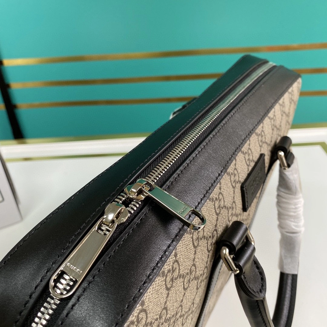 MOMO--- 450944 cowhide item : A-B040H0517WA