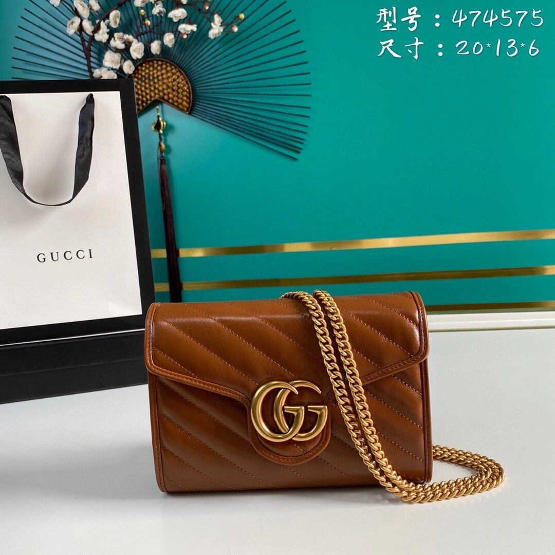 MOMO--- 474575 cowhide item : A-B181H1614A
