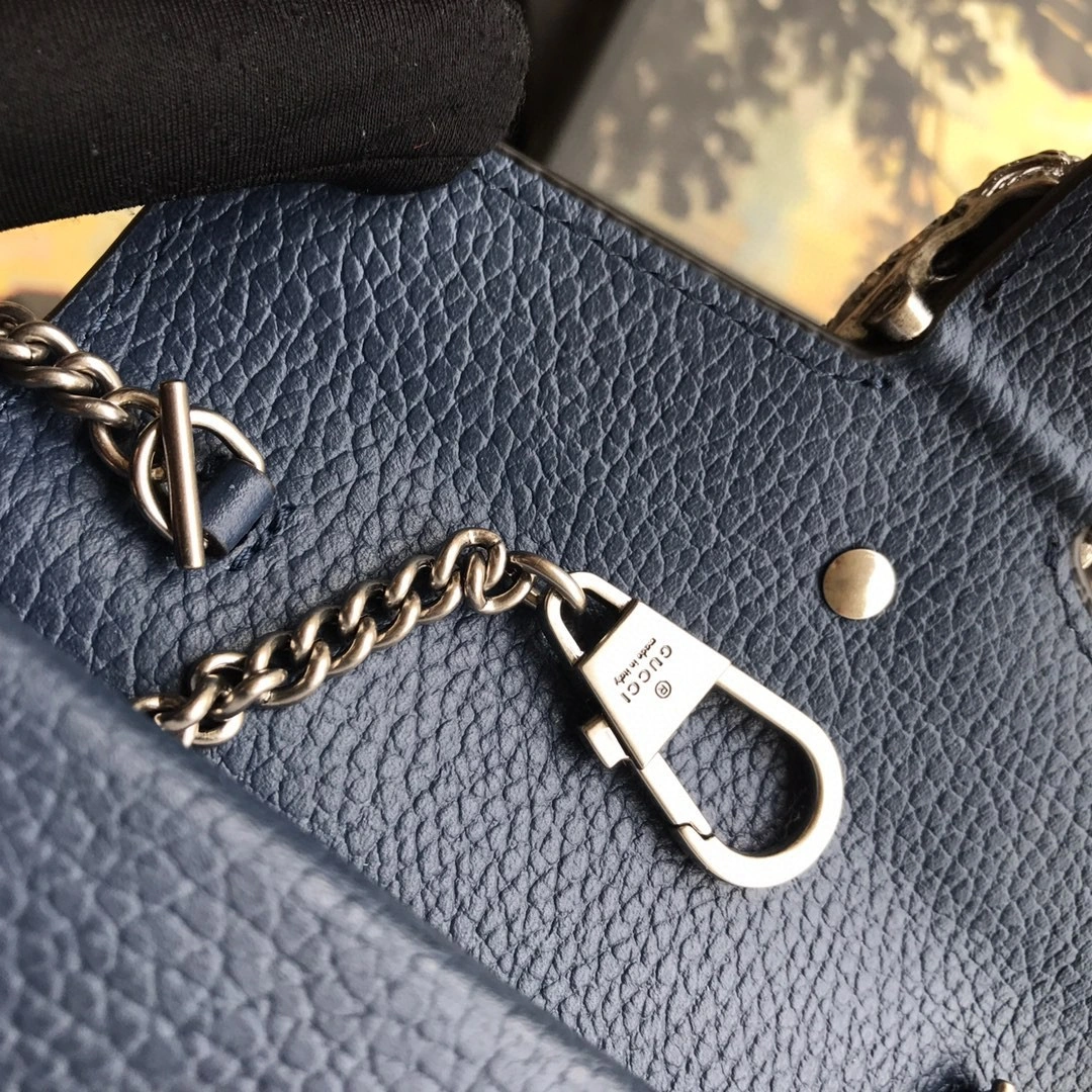&MOMO--- 476432-CAOGN-8204 cowhide item : A-B040H1907A