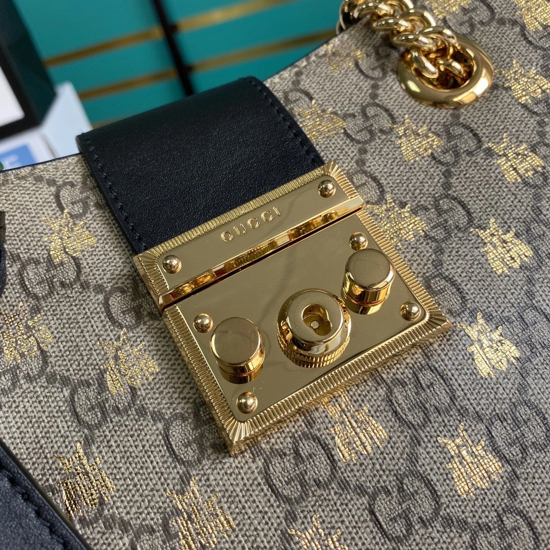 MOMO--- 498156 cowhide item : A-B00H1646A