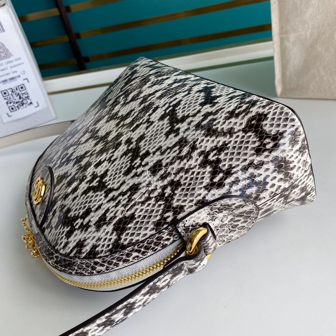 MOMO--- 499621 cowhide item : A-B040H0502WA
