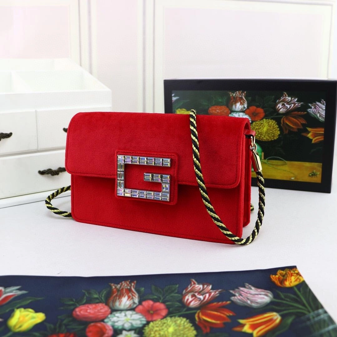 MOMO--- 544242 item : A-BH16A