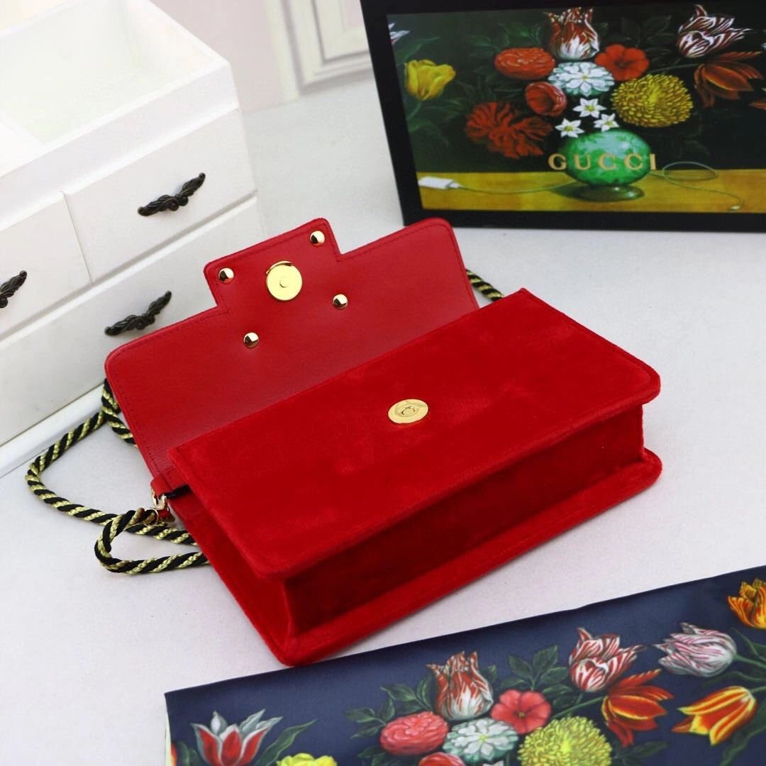 MOMO--- 544242 item : A-BH16A