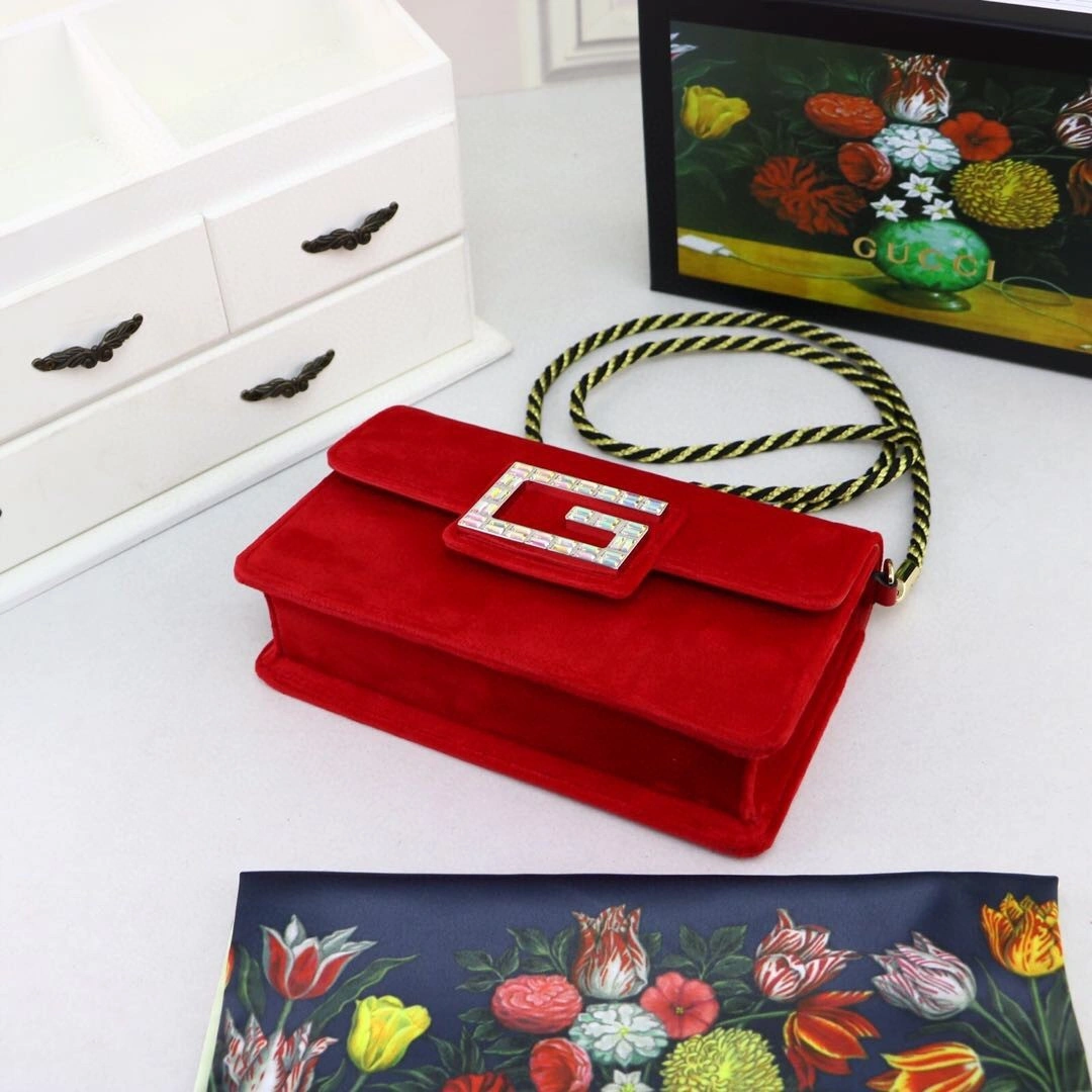MOMO--- 544242 item : A-BH16A