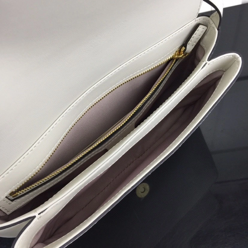 MOMO--- 550129 item : A-B00H1652A