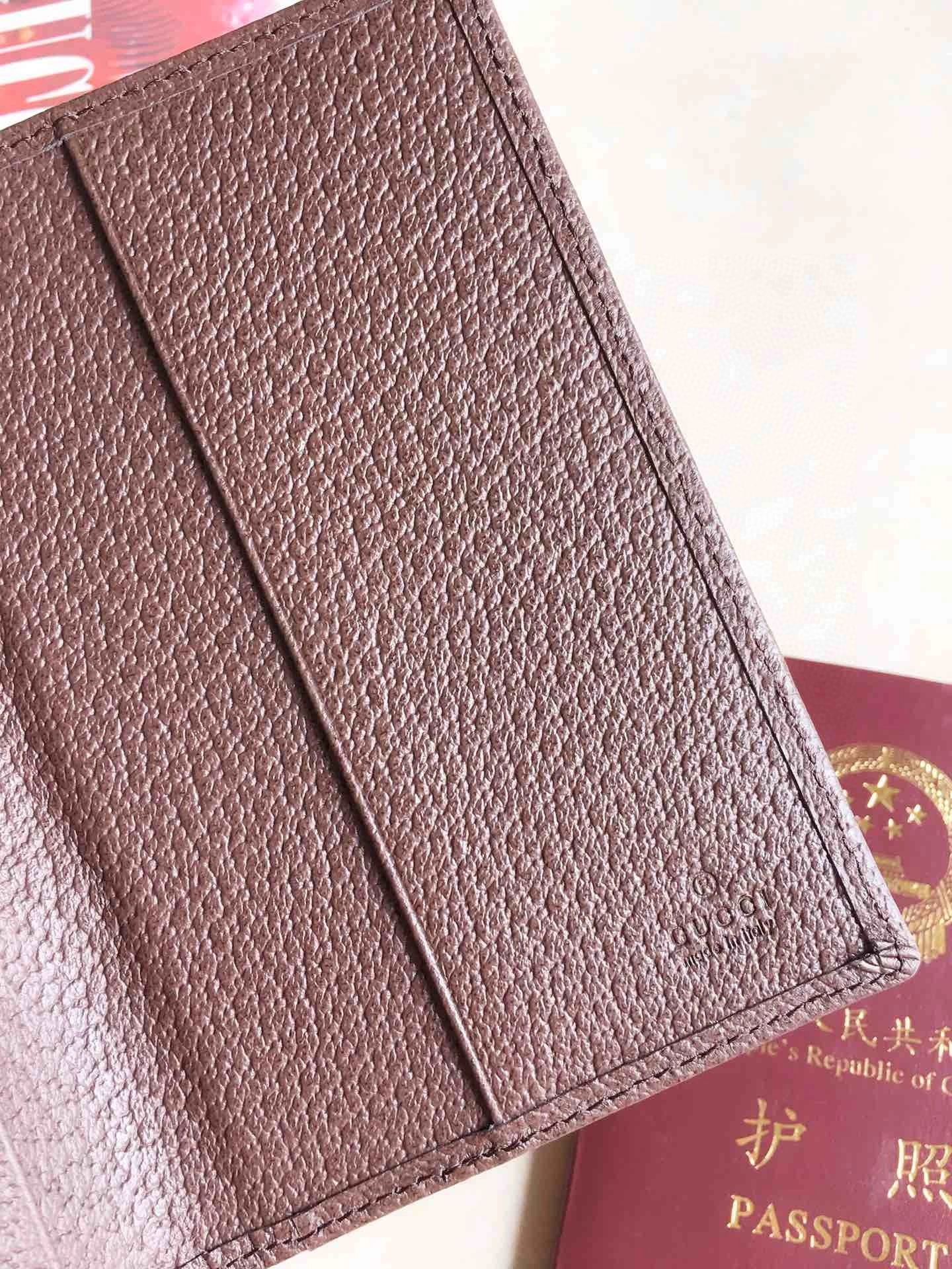 MOMO--- 597620 cowhide item : A-B00H1822A