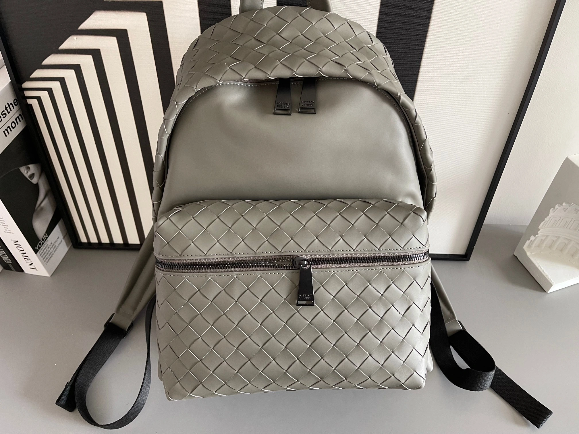 MOMO--- 599634-VCPQ2-1446 Calfskin item:C-B134L0842R