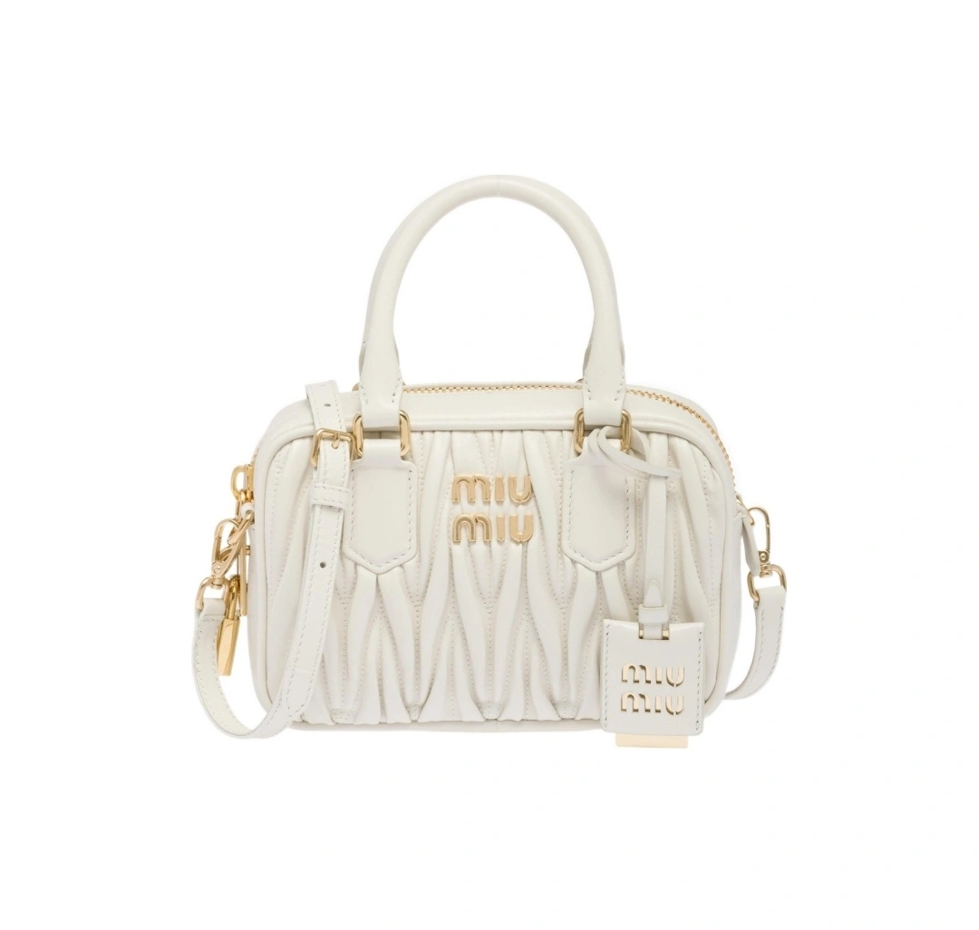 MOMO--- 5BB123_N88_F0009_V_OOO sheepskin item:D-B432D0671