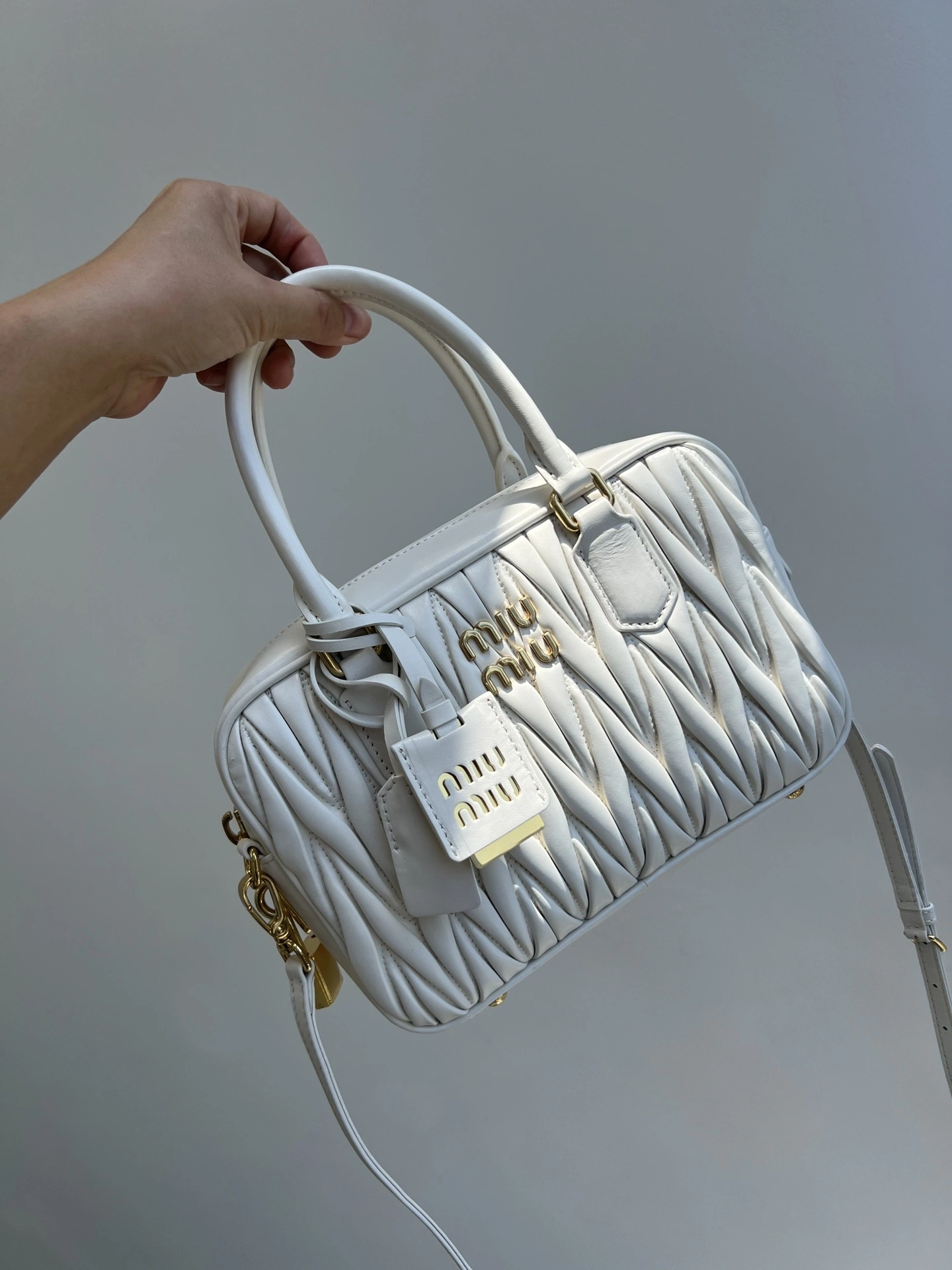 MOMO--- 5BB123_N88_F0009_V_OOO sheepskin item:D-B432D0671