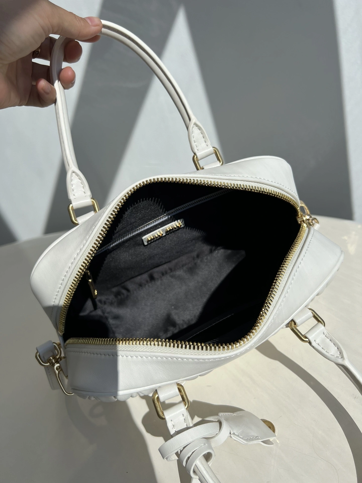 MOMO--- 5BB123_N88_F0009_V_OOO sheepskin item:D-B432D0671