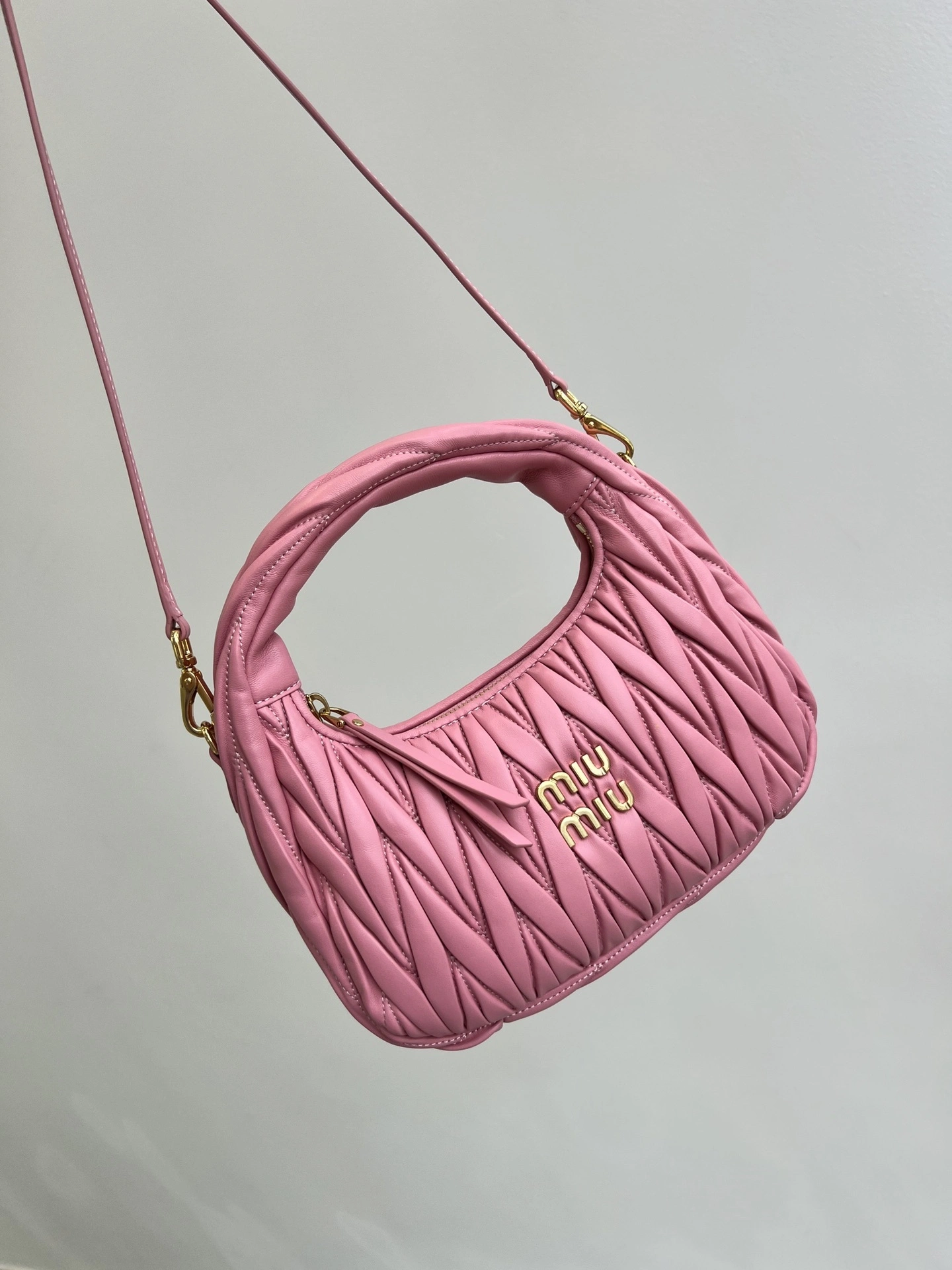 MOMO--- 5BC125-N88-F0638-V-OOY sheepskin item:D-B432D0668
